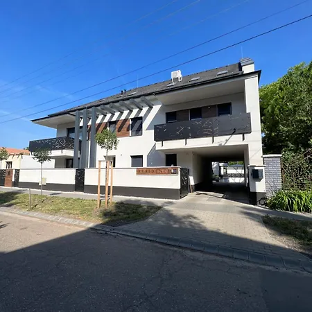 Apartamento Csipke 4